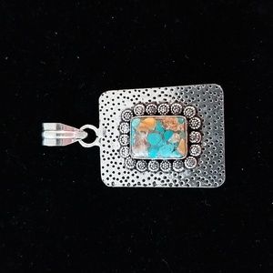 Inlaid Spiney Oyster Square Pendant in Unique Setting